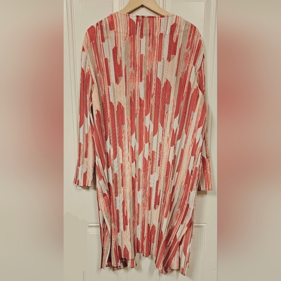 Chico's lightweight pleated Duster Cardigan swim cover size 3 (XL)(16) - Picture 4 of 10